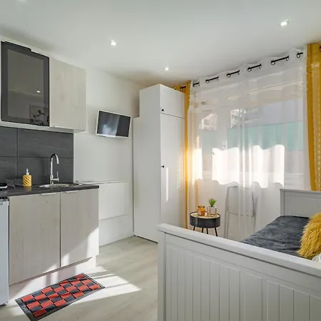 Plage Catalans:Studio Entre La Mer & Le Parc Pharo Marseille Exterior photo