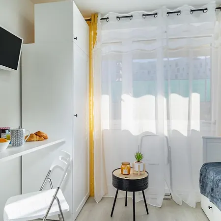 Plage Catalans:Studio Entre La Mer & Le Parc Pharo Marseille Exterior photo